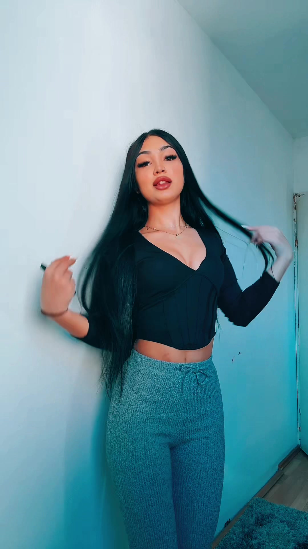 @denisaamira29
