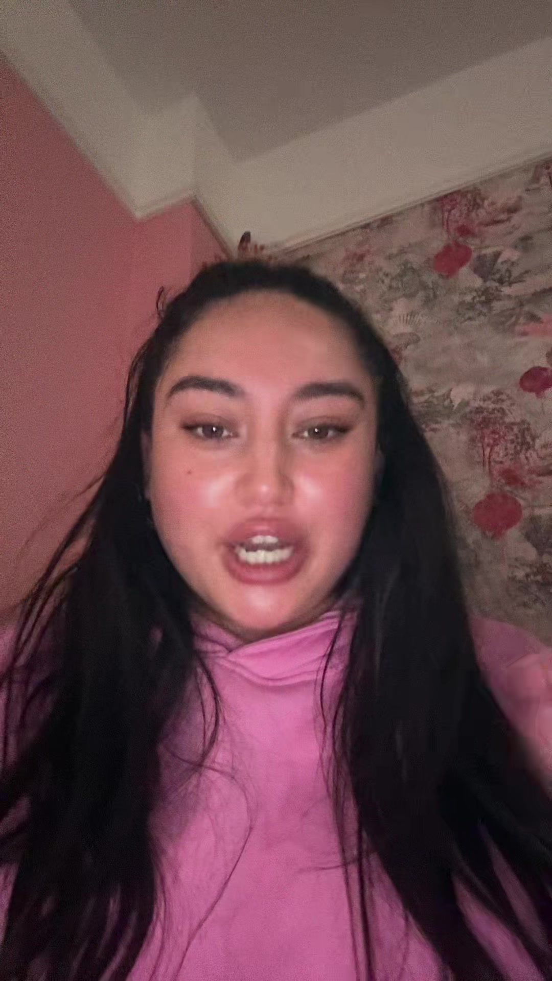 @chloemuhamad