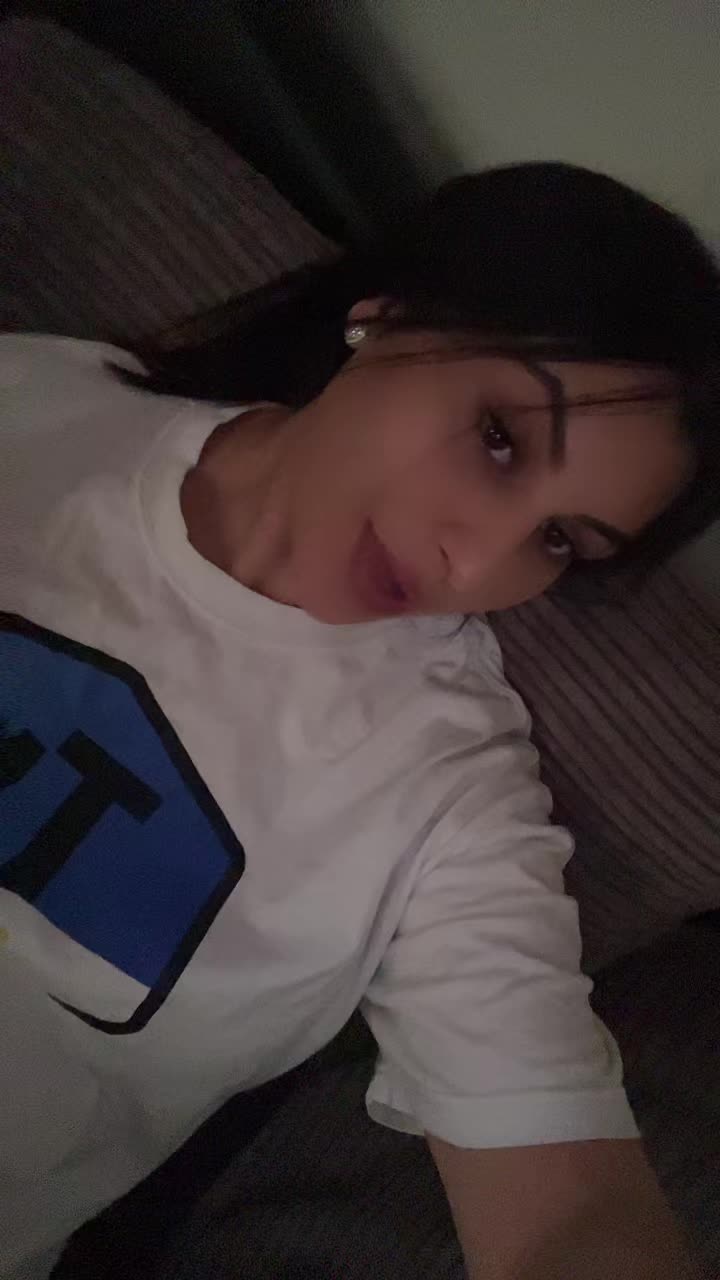 @Iulia✨
