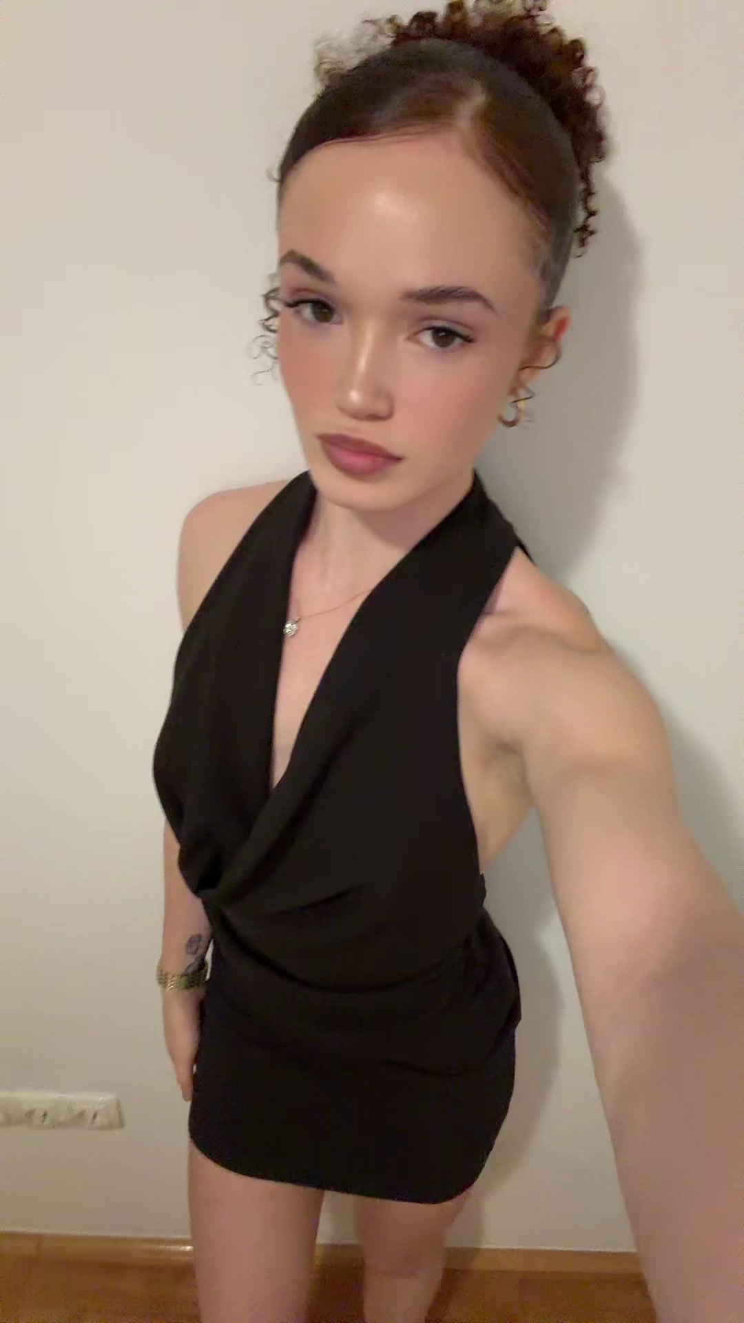 @Jazmynelevesque