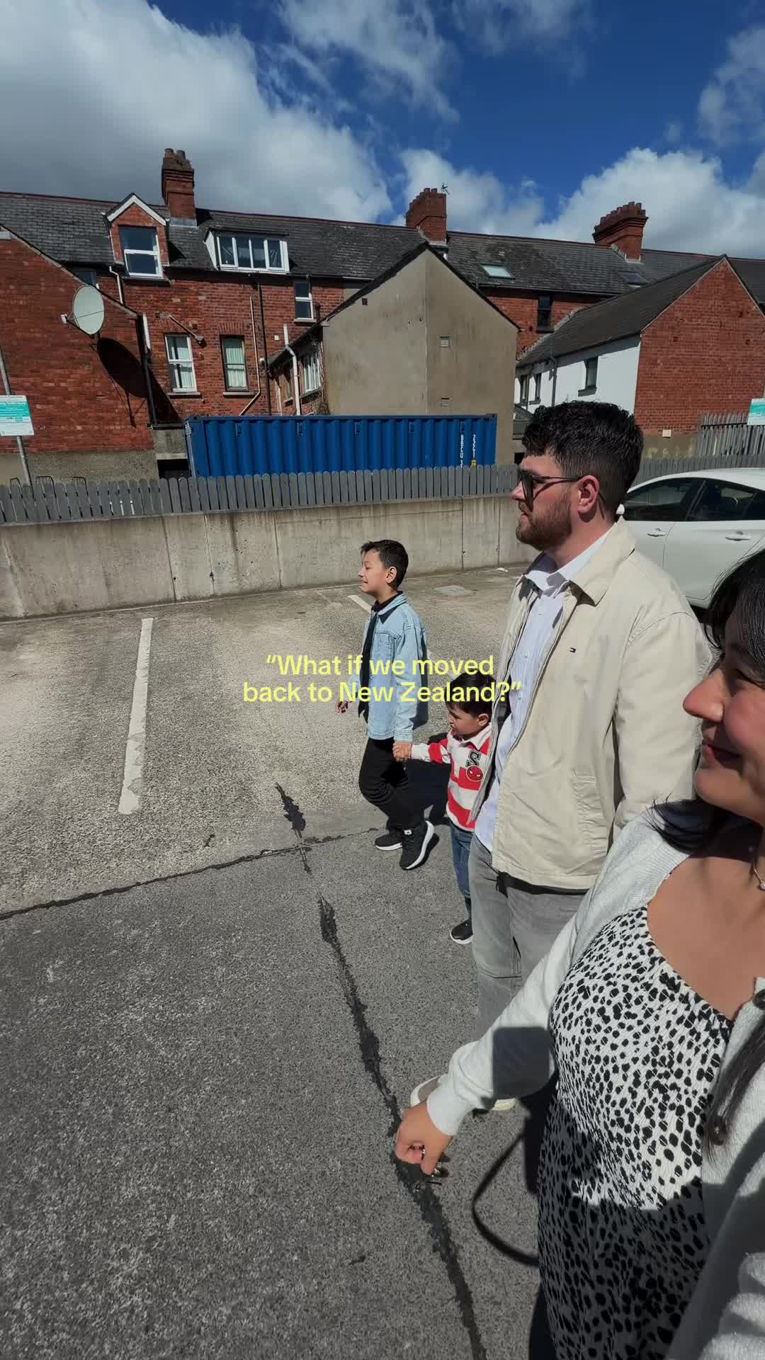 @Daniel & Ellen Peacock 🦚