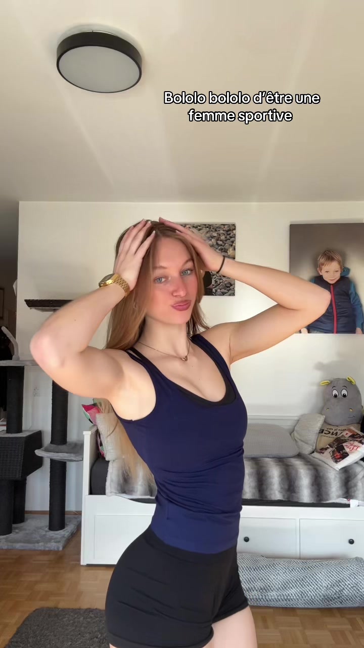 @𝓐𝓷𝓰𝓲𝓮