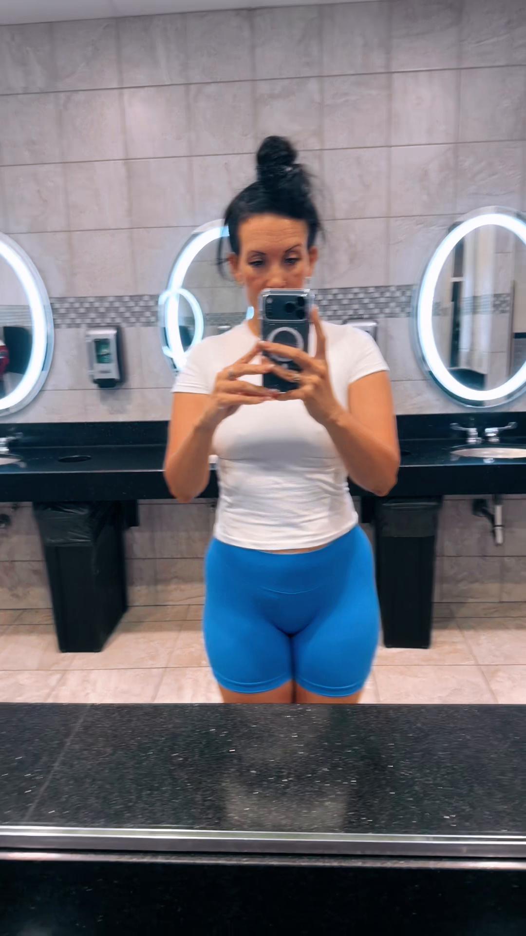 @Shaybaexo