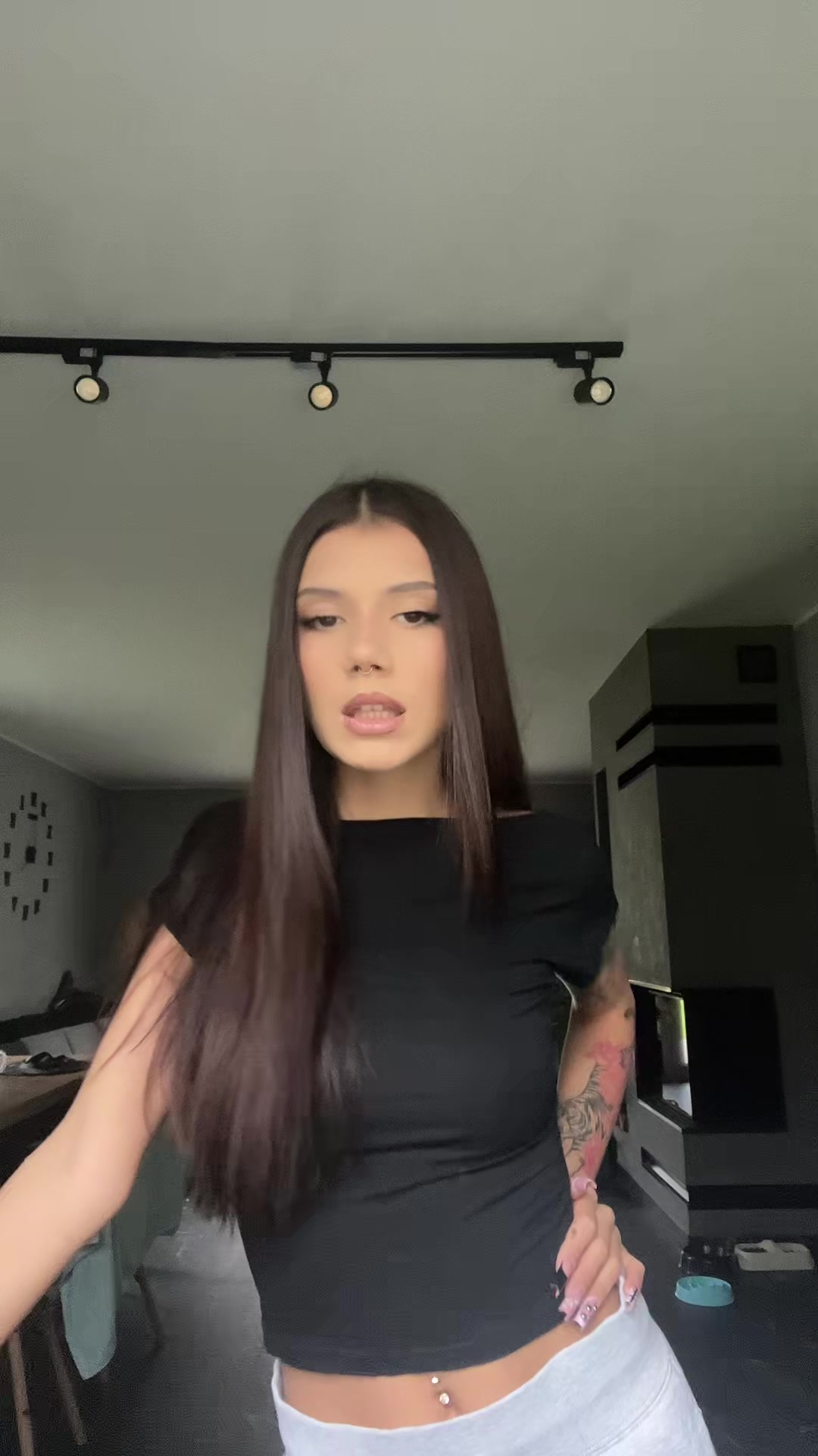 @𝕂𝕠𝕣𝕡𝕚^^