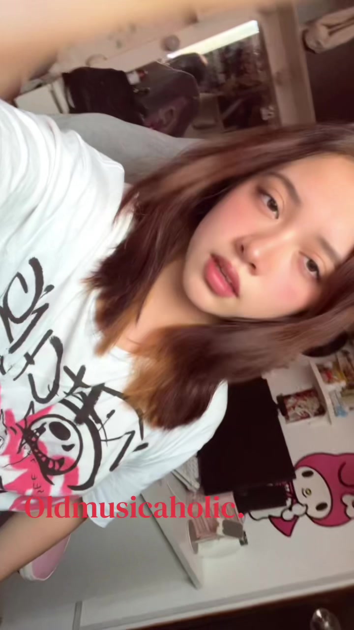 @madele3n
