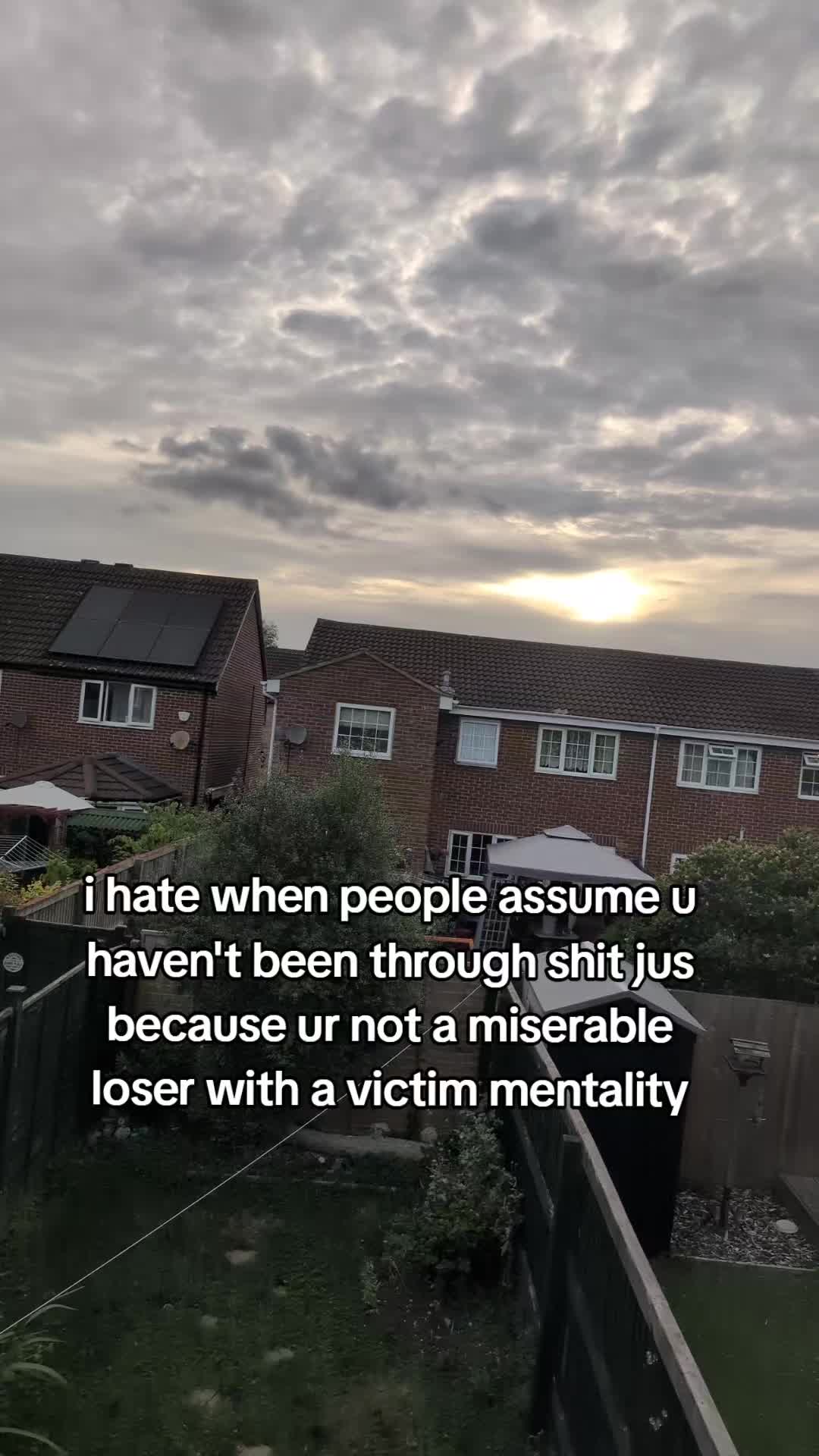 @imbadatloops (˶˃ ᵕ ˂˶)