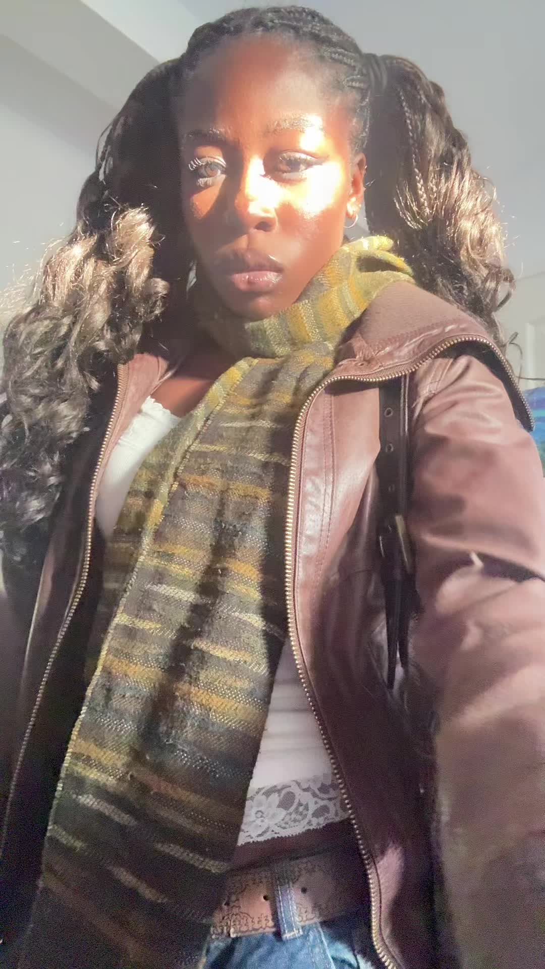 @yvesaintwho