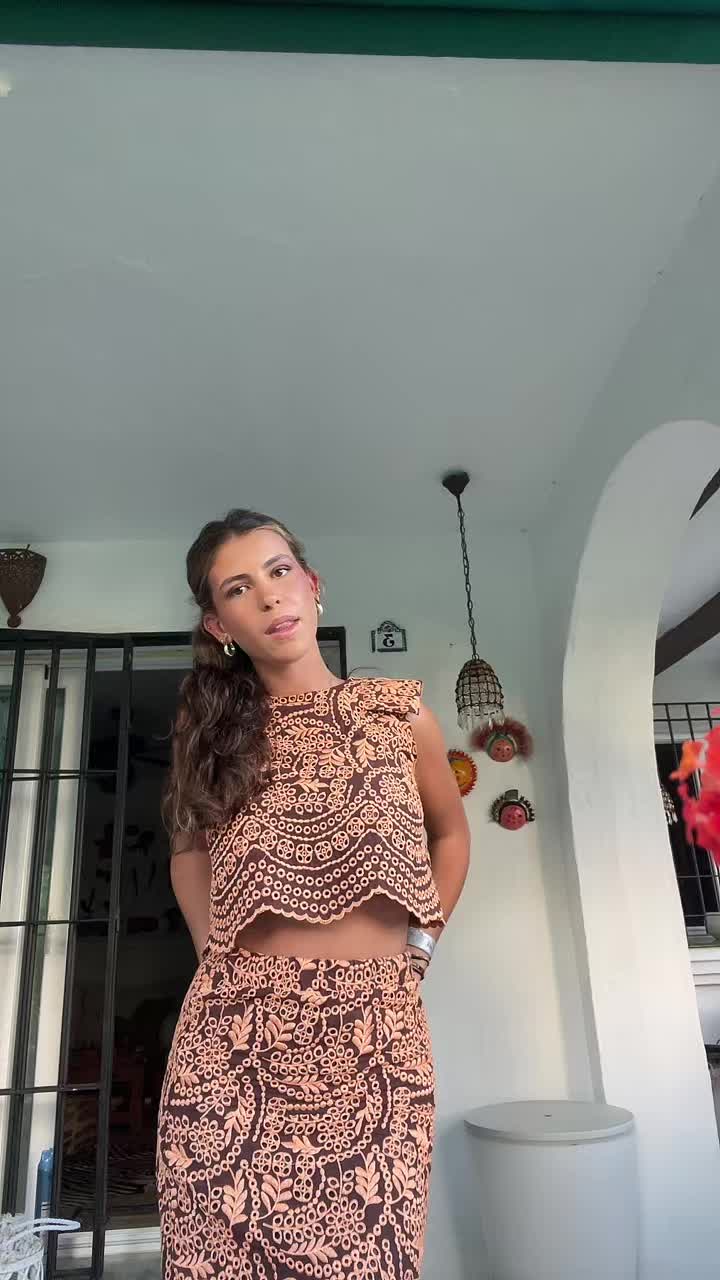 @Lara