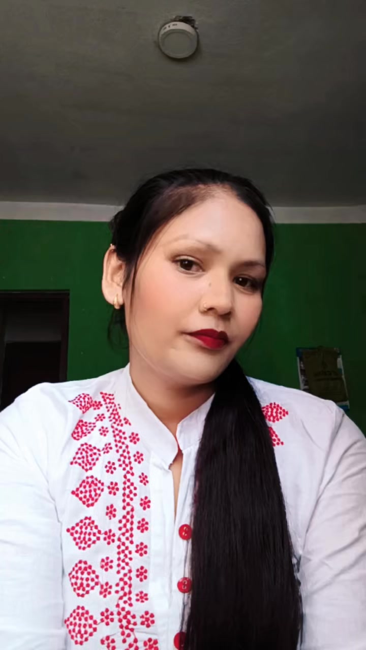 @म त यस्तै हो 🙈🙈