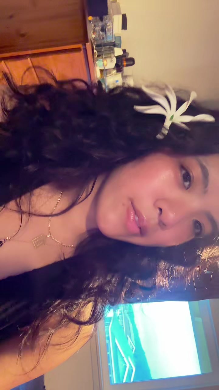 @mikayla kanani