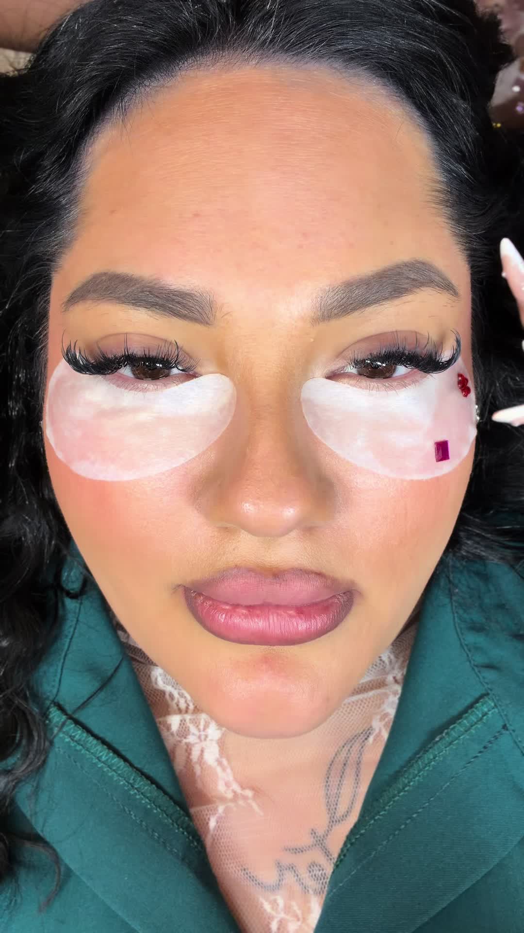 @Jasmine L | Lifestyle Creator