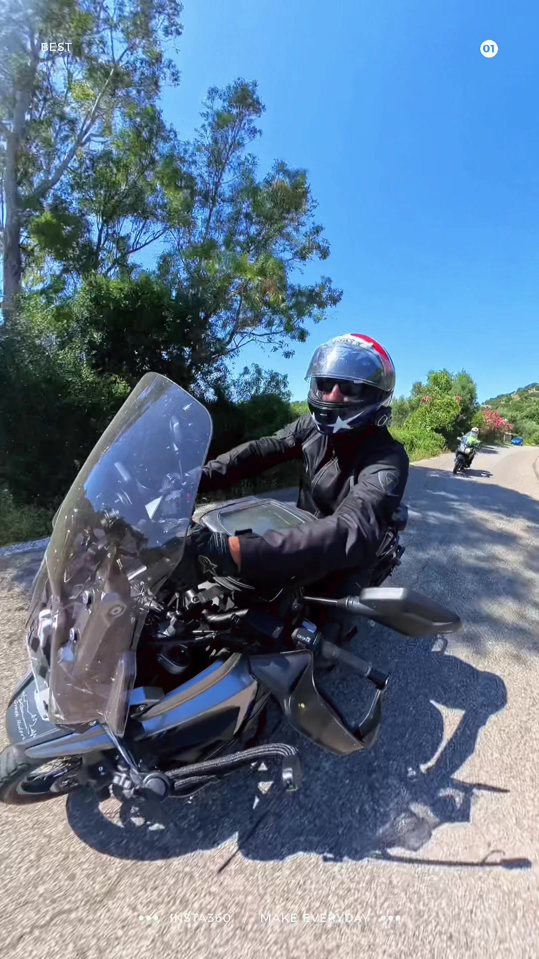 @Alex_vstrom_rider