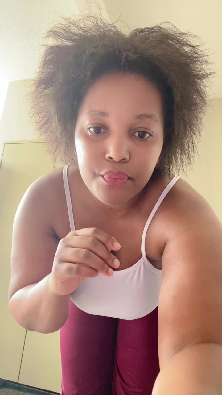 @Ntombizenkcubeko🌸