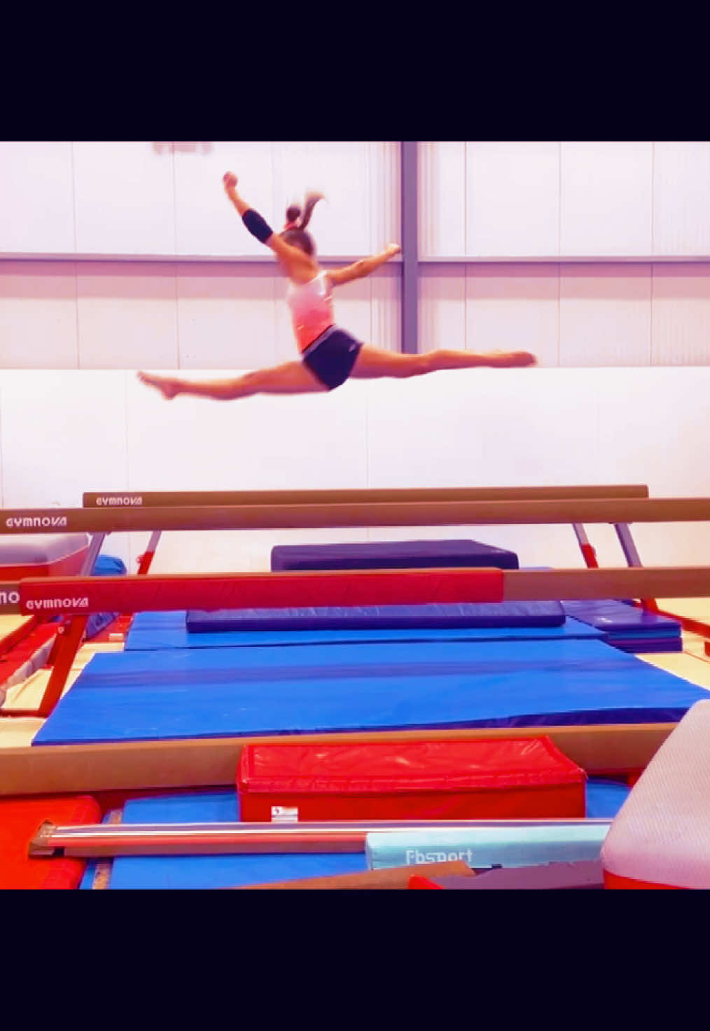@Willow gymnast ๐๐คธ๐ผโ๏ธ