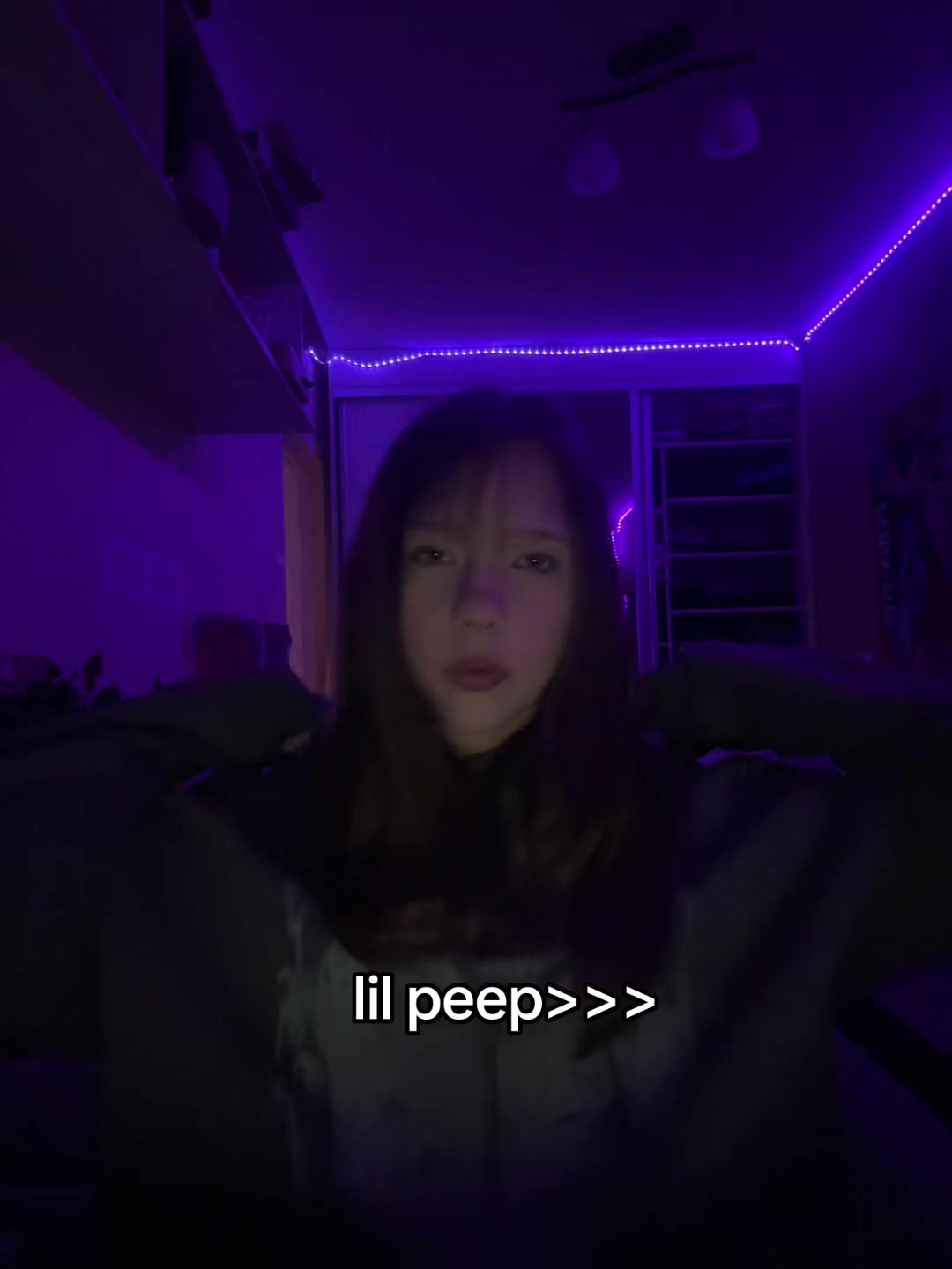 @:3
