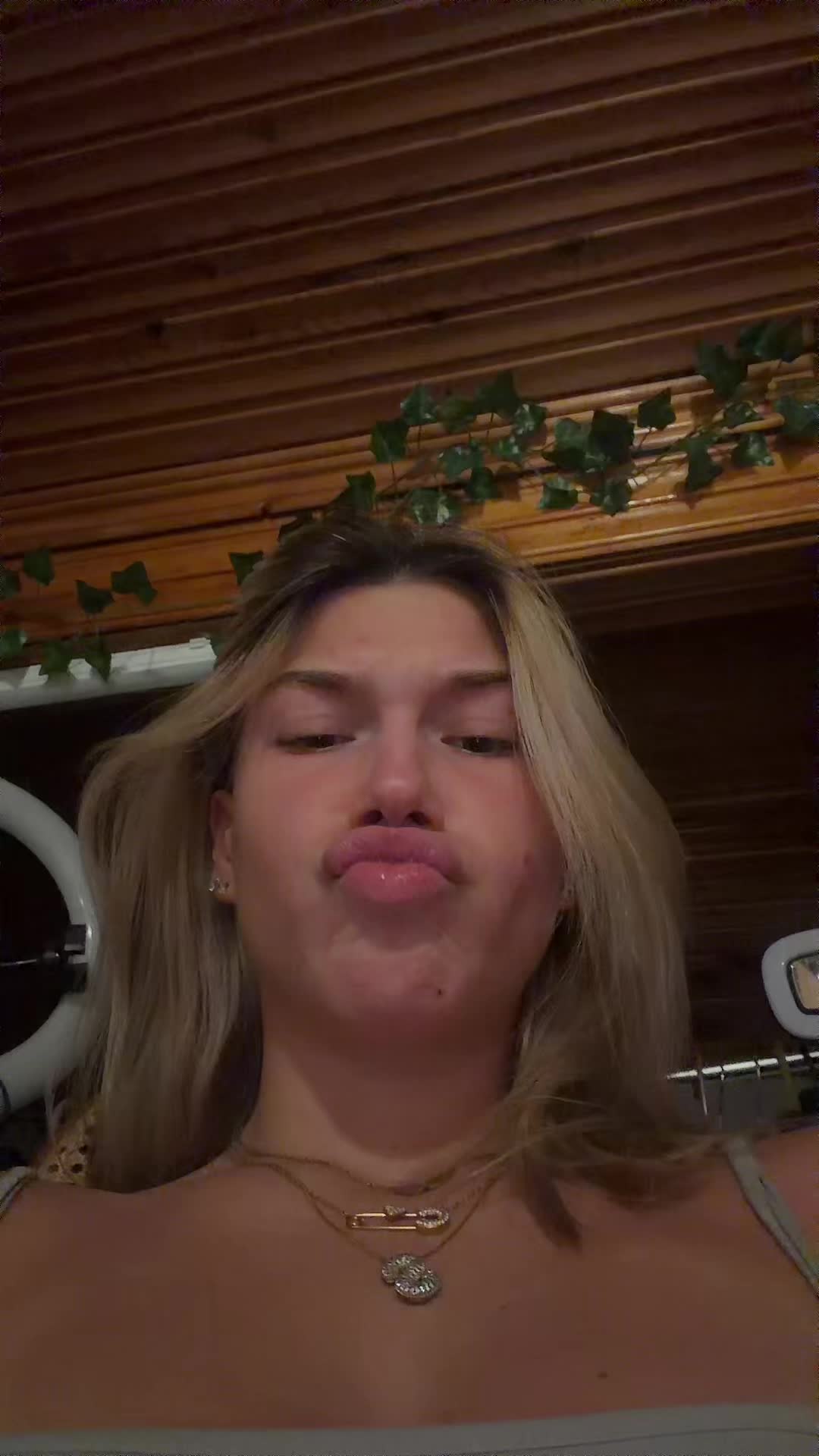 @emmanouuil