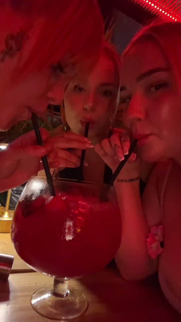 @Ella ⭐️