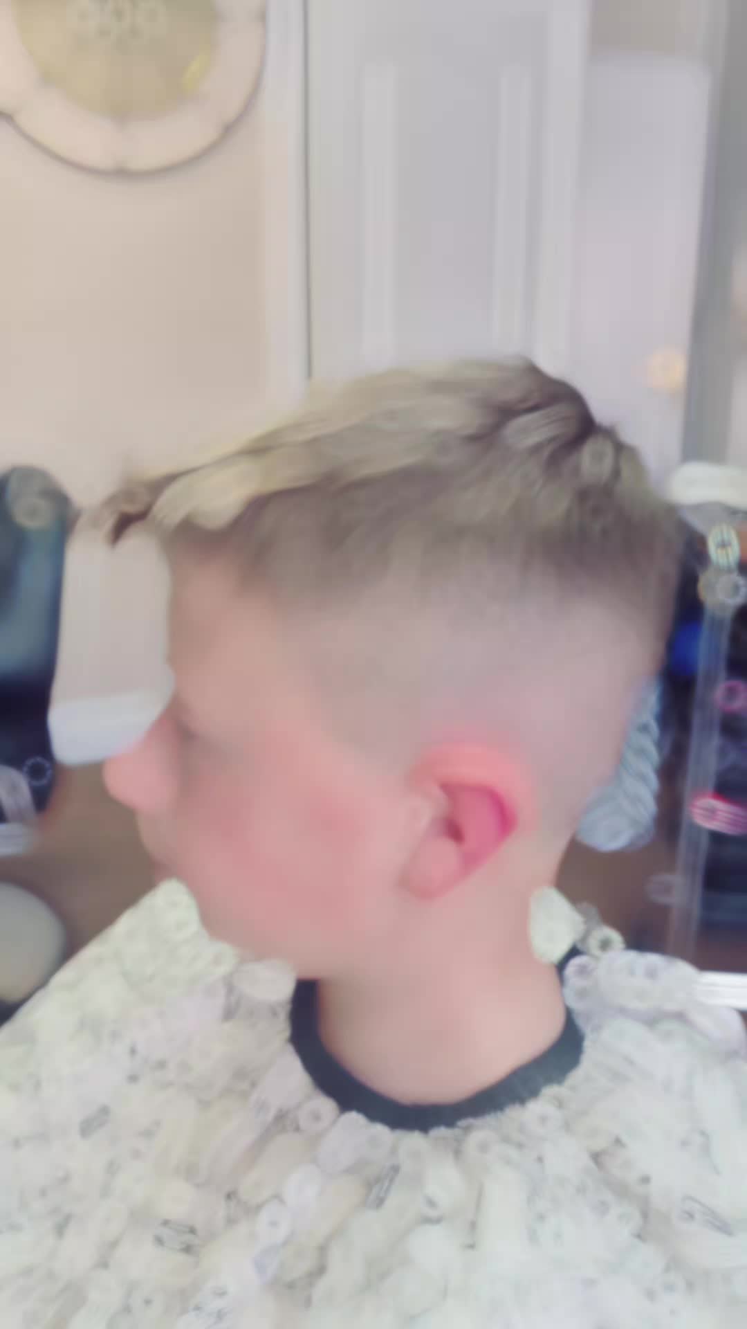 @Ez.style barber