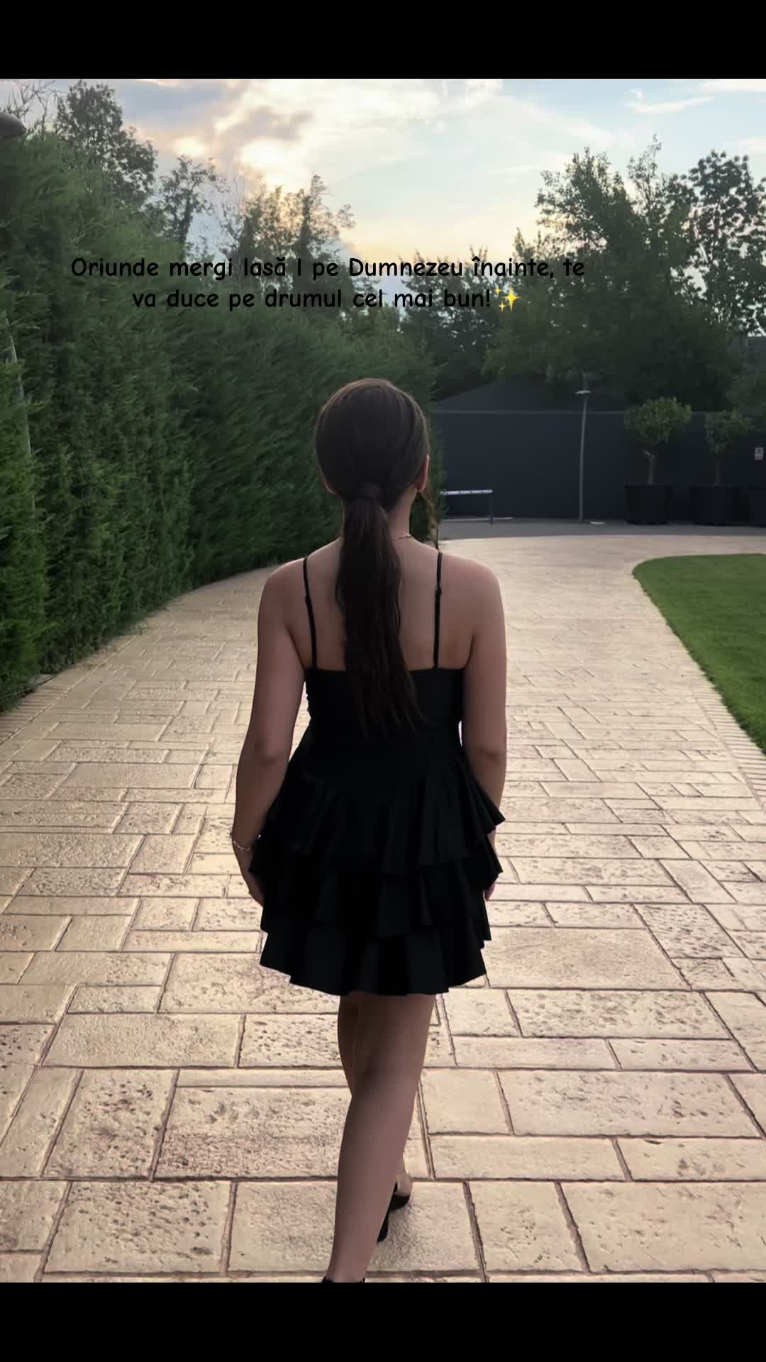 @Valentina Maria