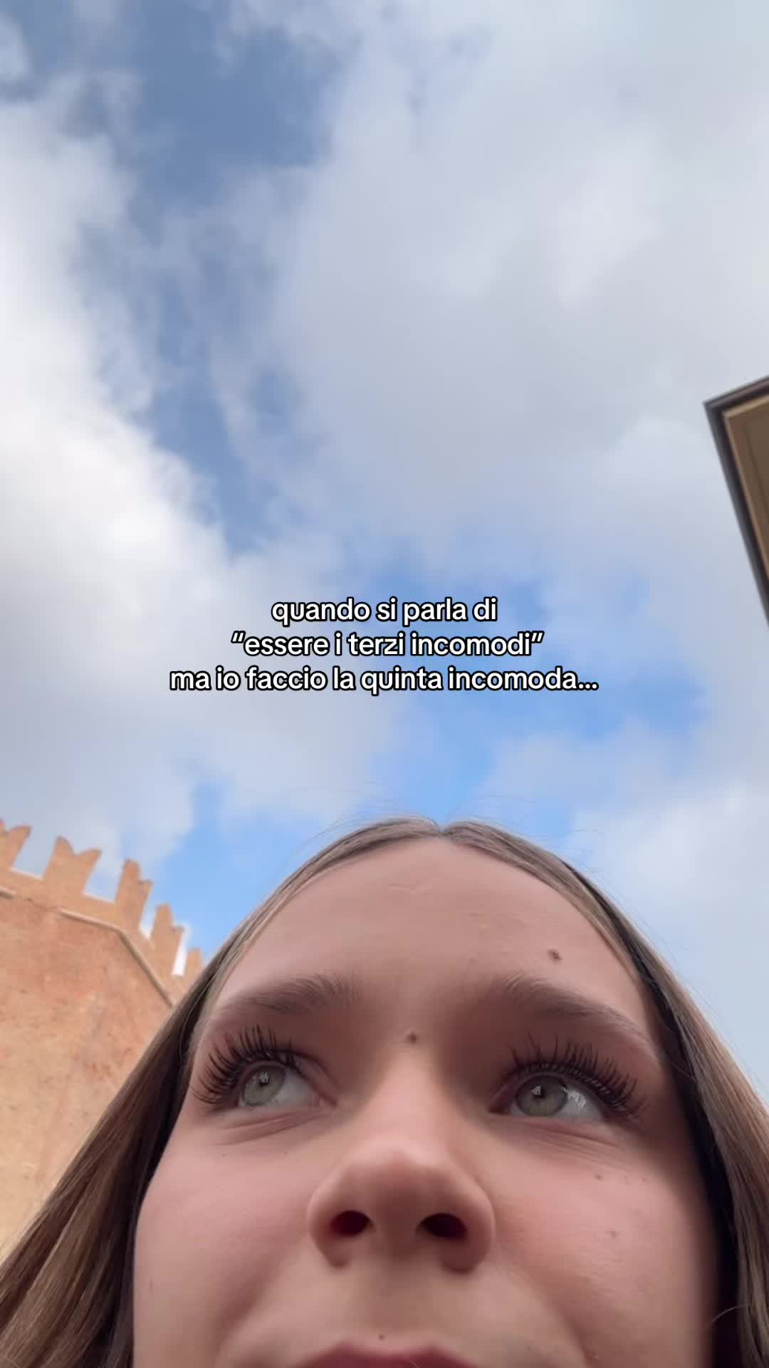 @💫