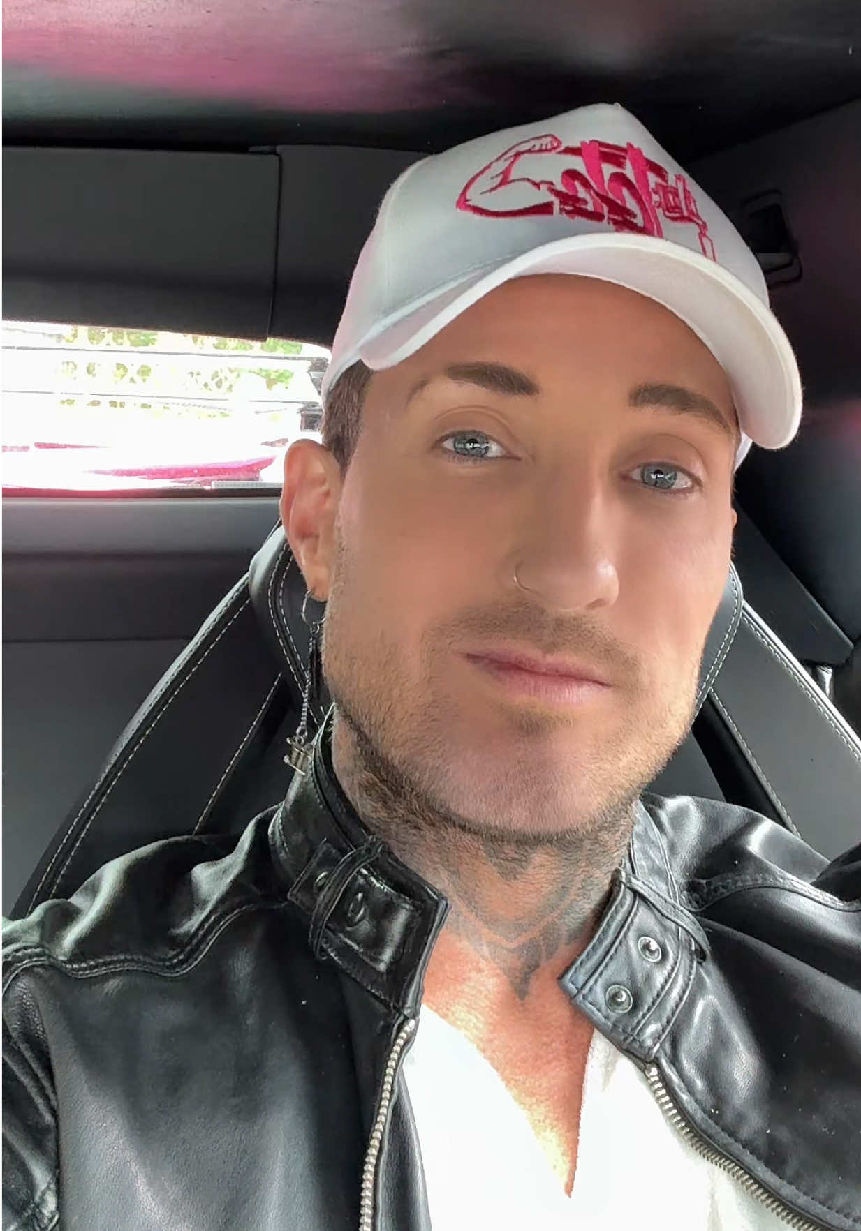 @Thattattooedgymguy
