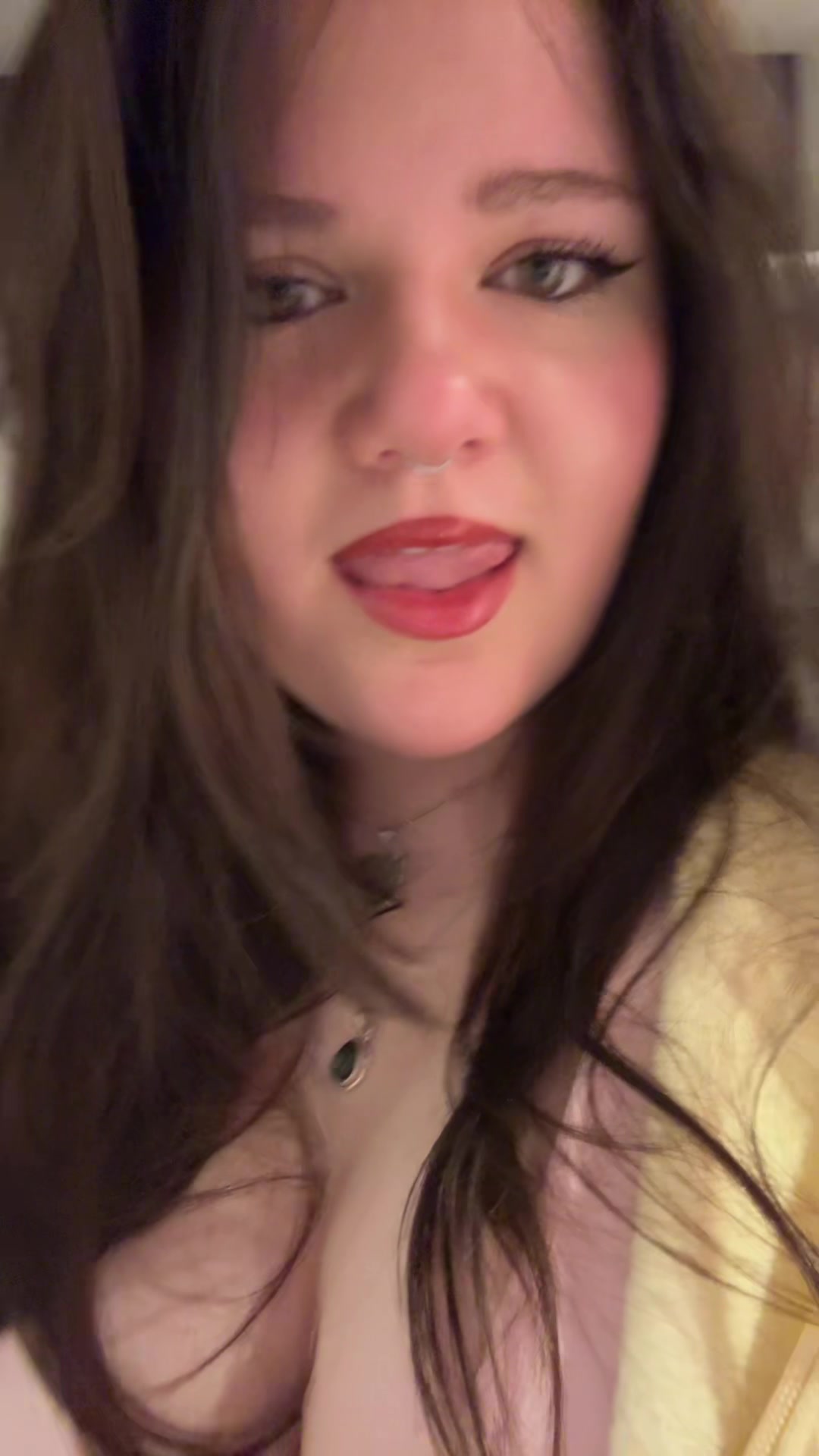 @elena🧞♀️