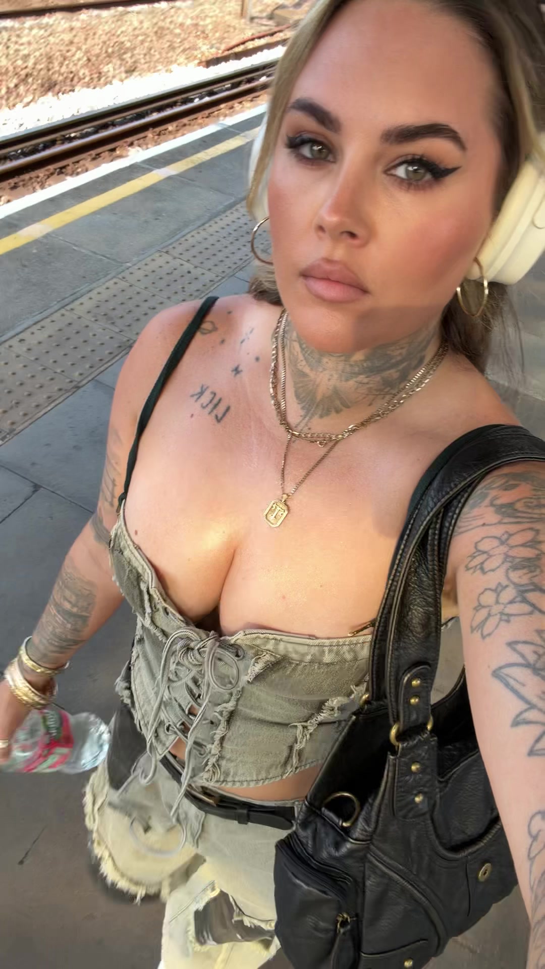 @Teddy Edwardes