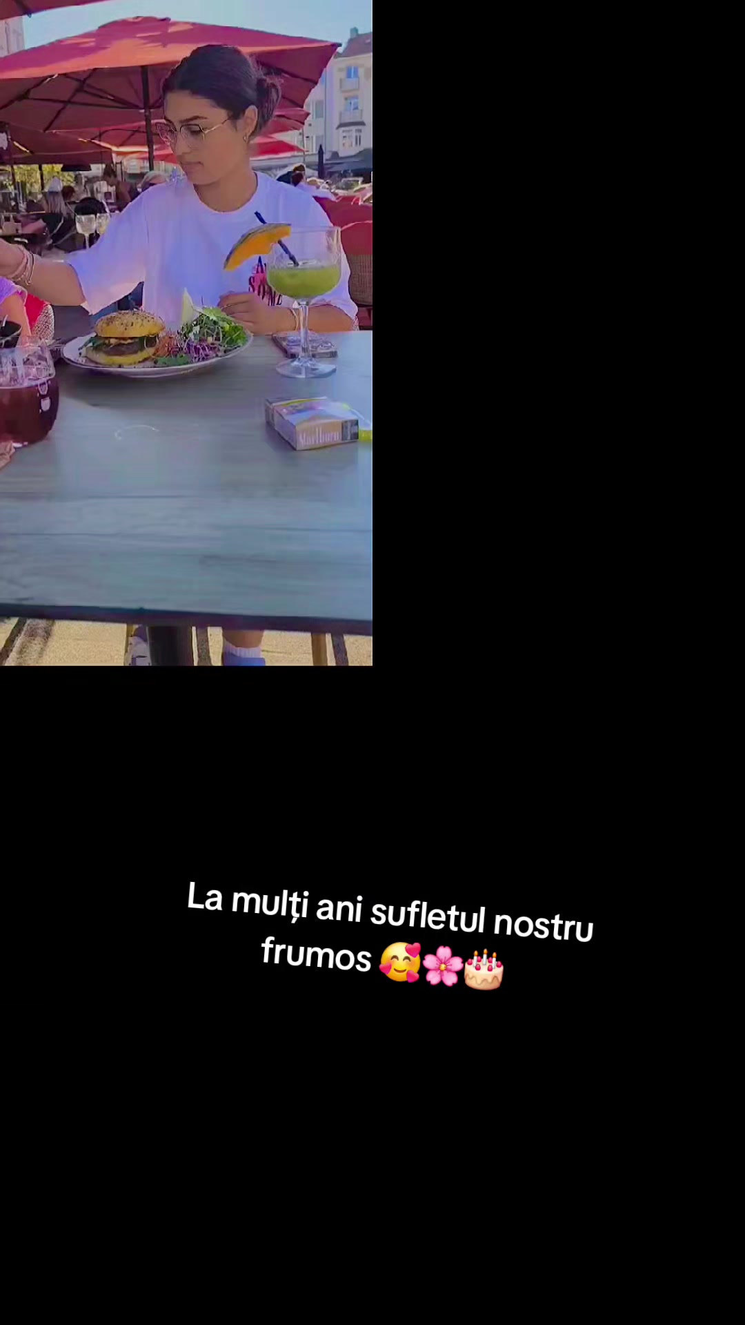 @Ella Elena