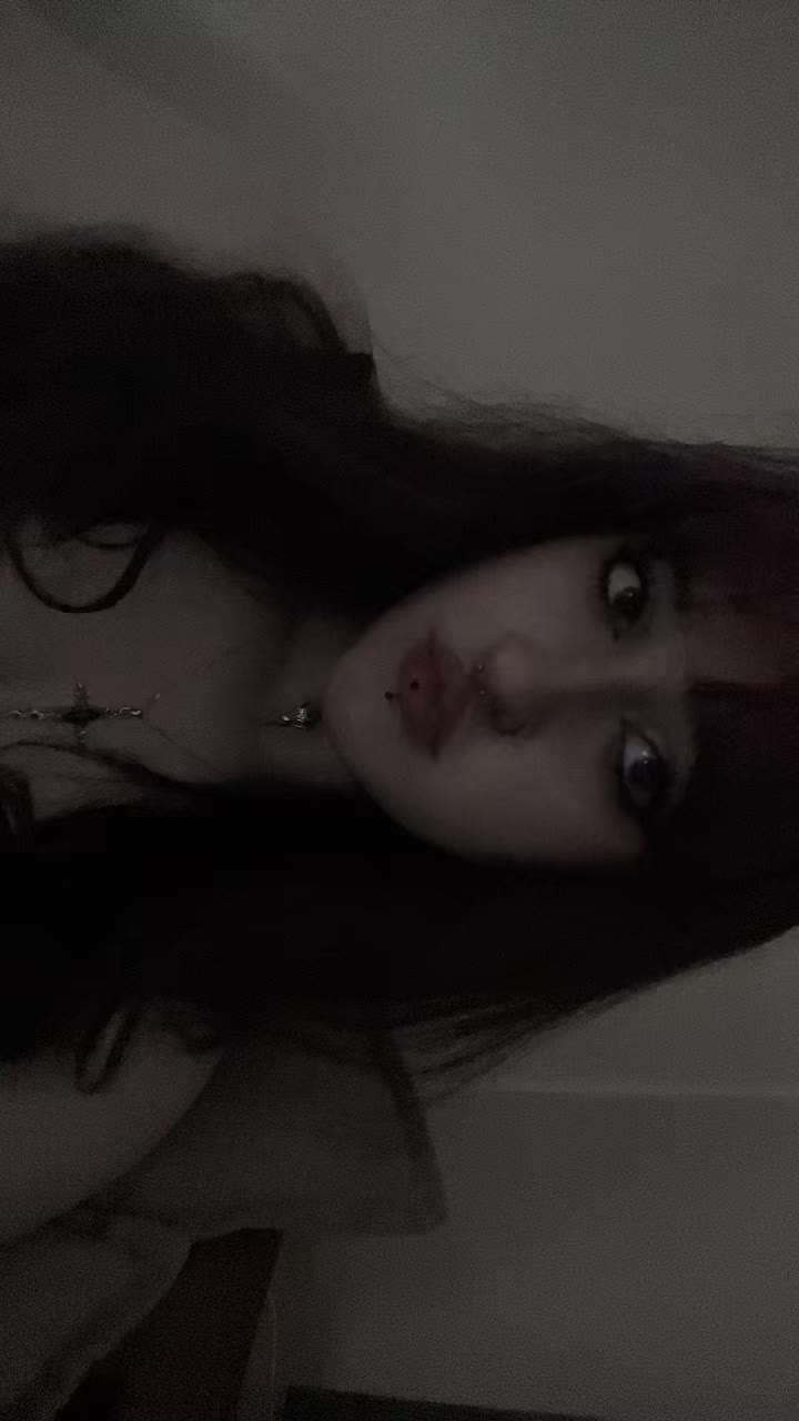 @chlo 🧟♀️