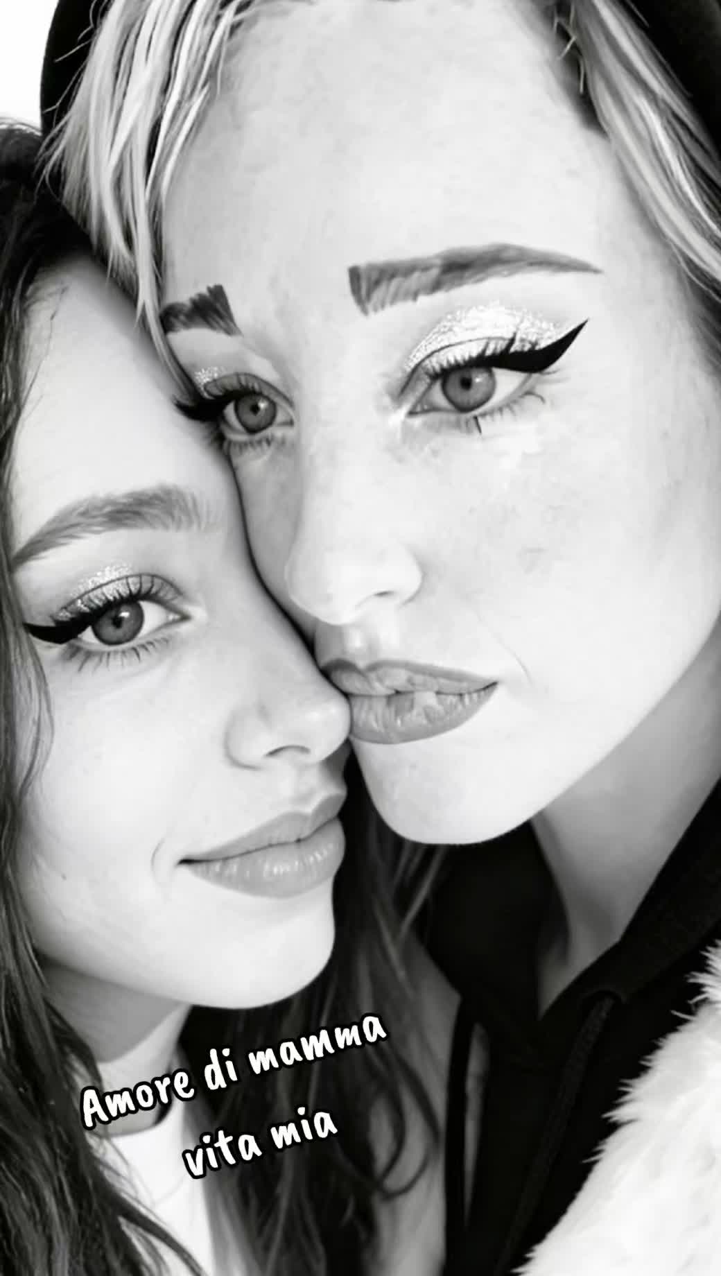 @🖤🍬𝑀𝒶𝑔𝓃𝑒𝓉𝒾𝒸𝒶🖤🍬