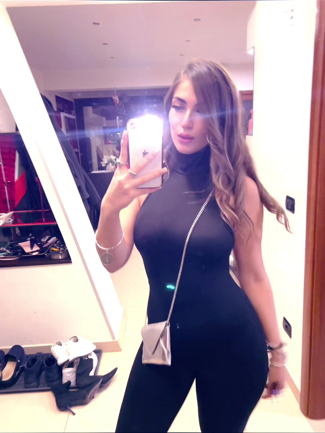 @alescaa