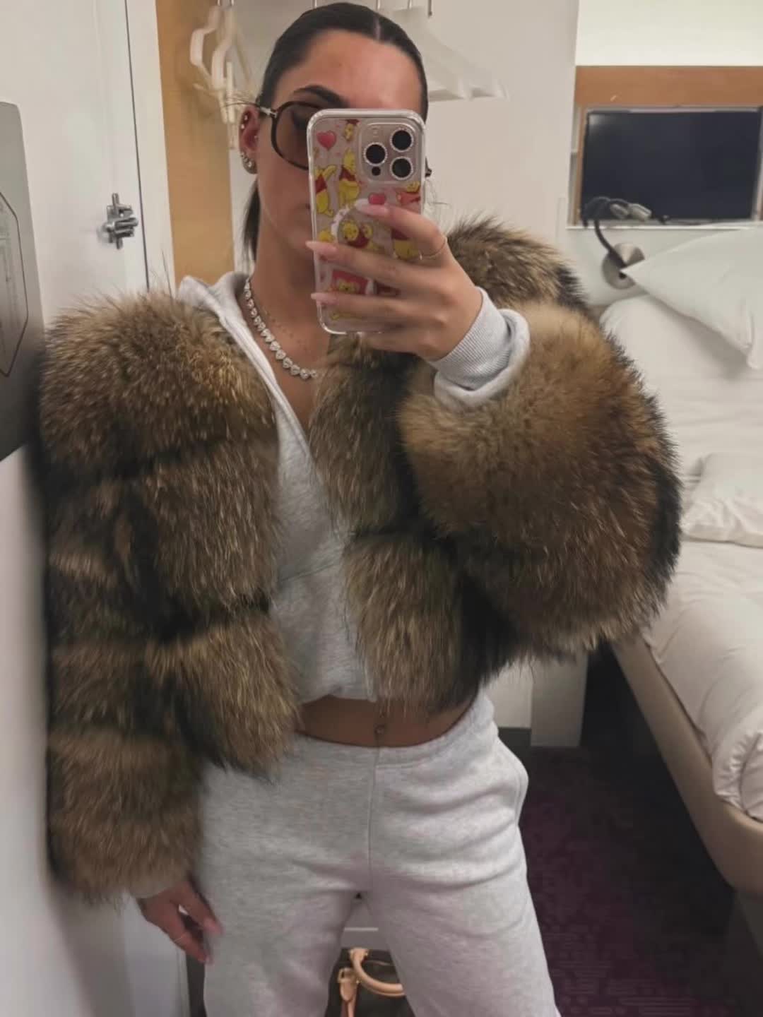@Mimi ‘N Mink
