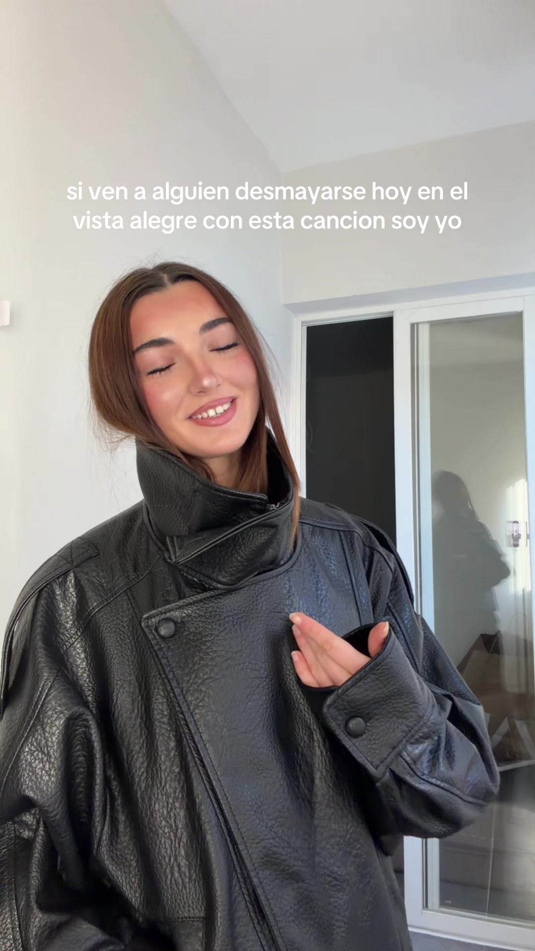 @luciamilan