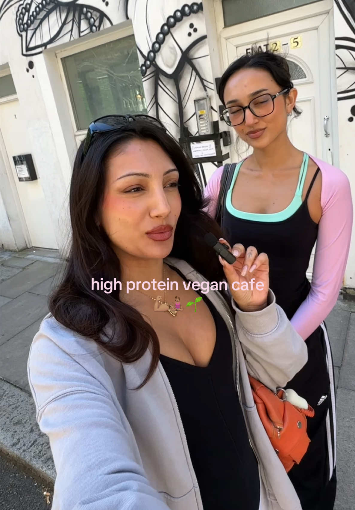 @Jasmine G Müller 💋