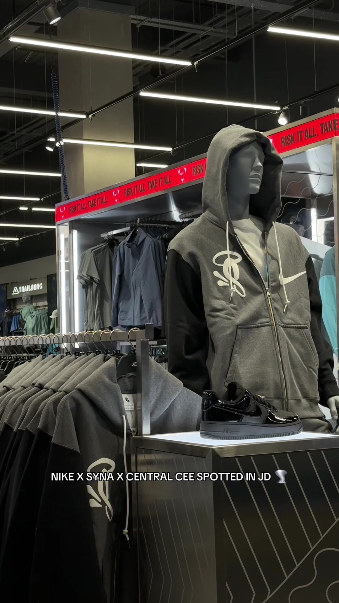 @JD Sports