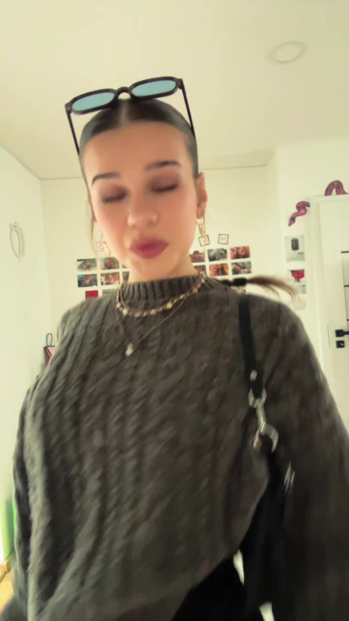 @𝒥𝑜𝒽𝒶𝓃𝓃𝒶