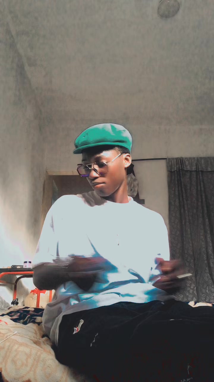 @baydjiilycissw