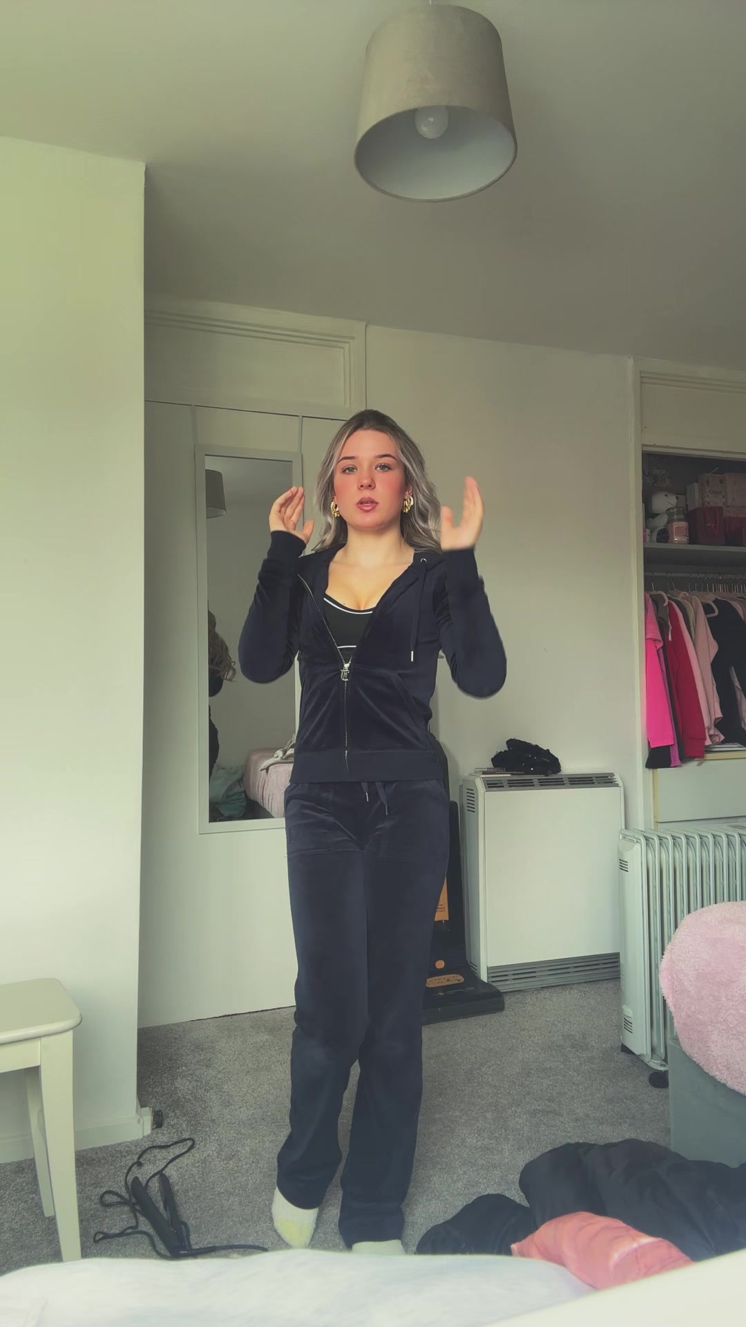 @eloise⚜️🪩🍒