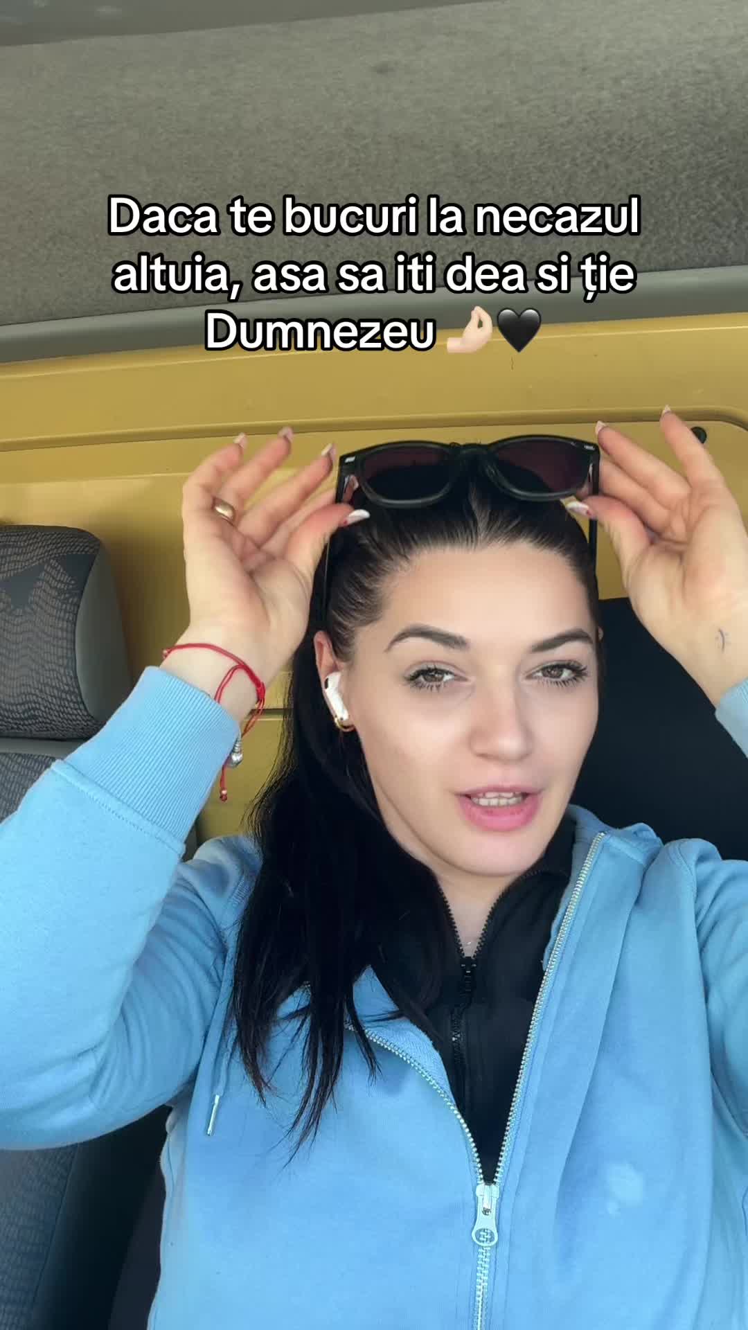 @Indira🧩