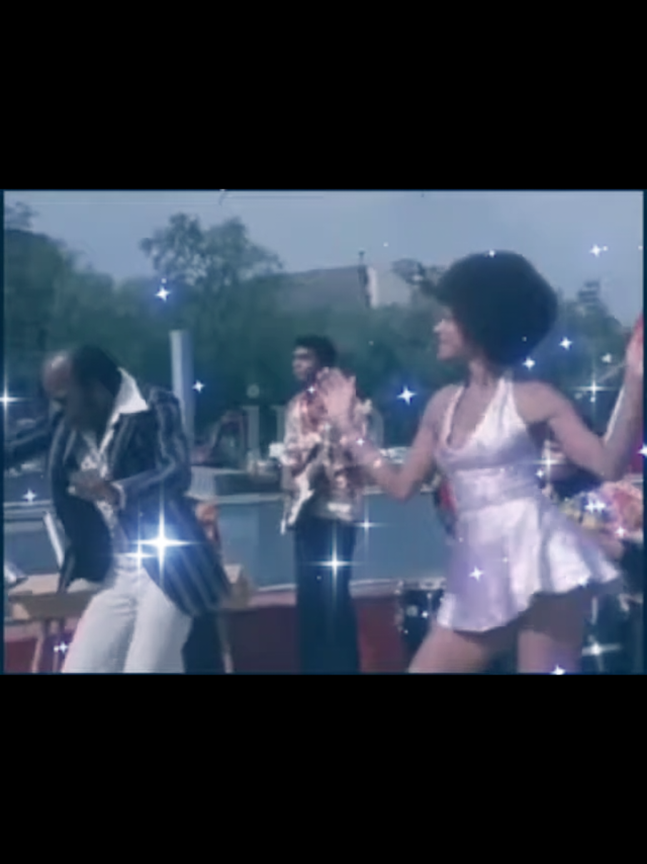 @MusiqueAfroCarib&eacute;enne