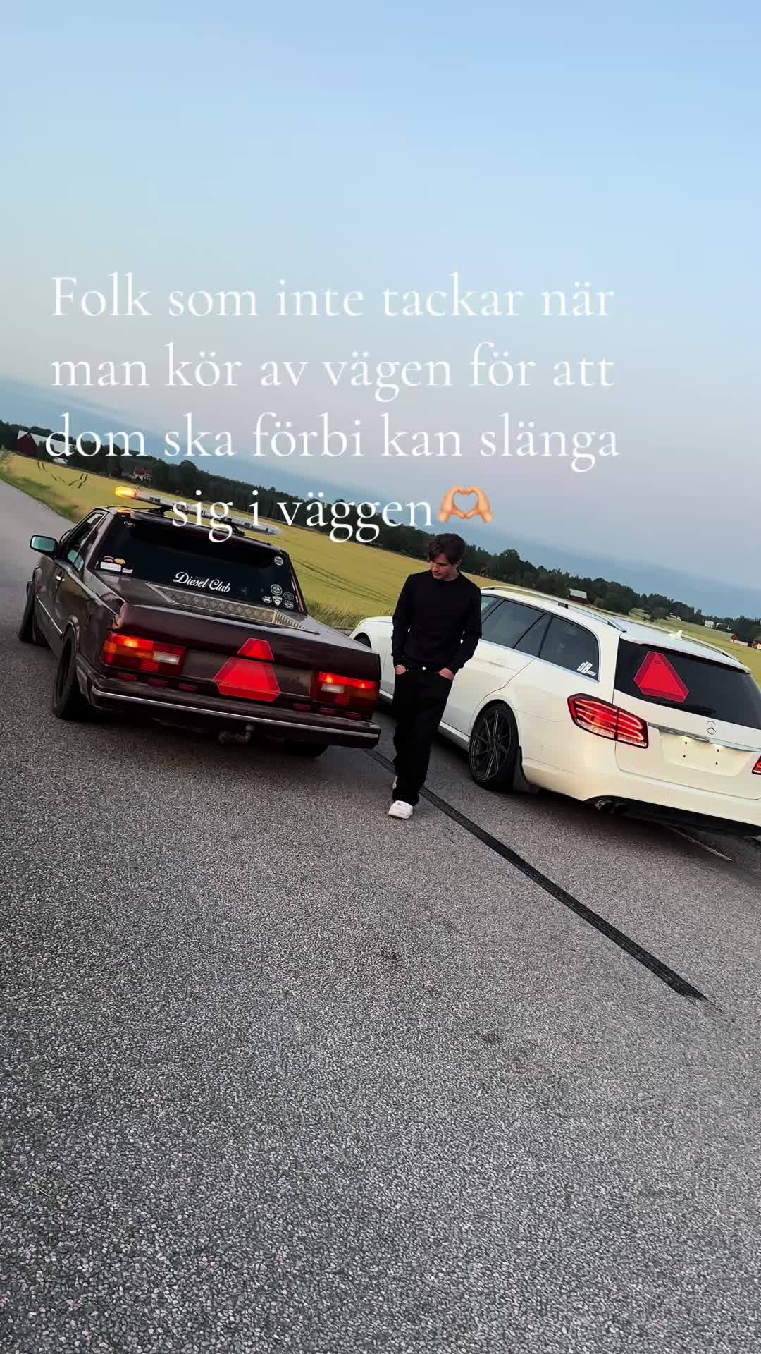 @𝓑𝓲𝓼𝓽𝓮𝓻