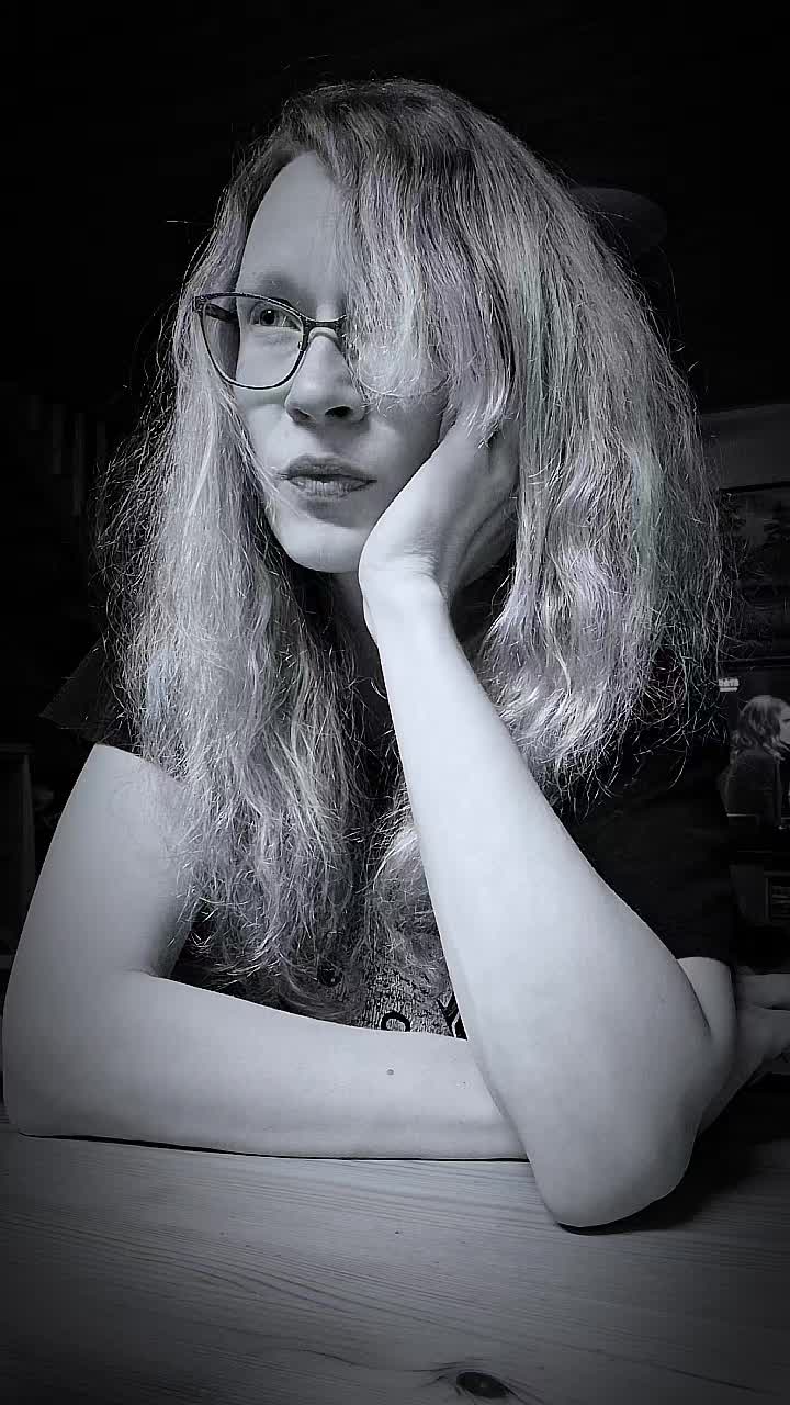 @Höhhö 🖕🏻