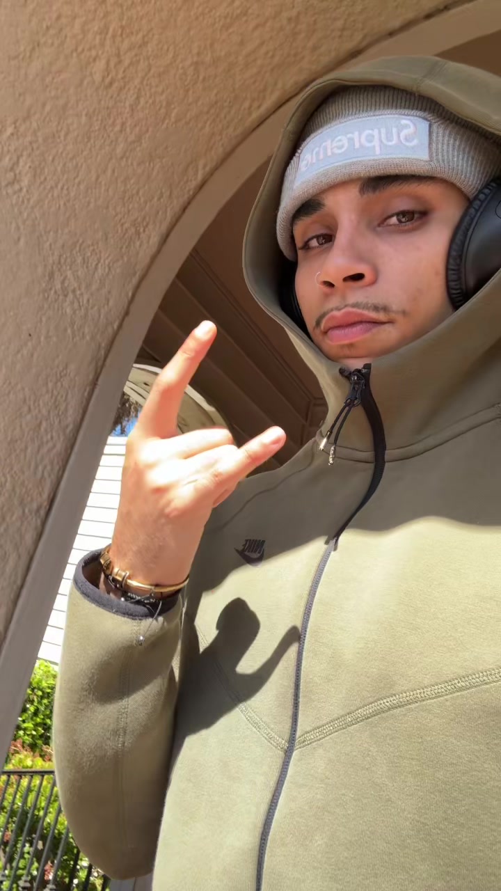 @Lil Nae