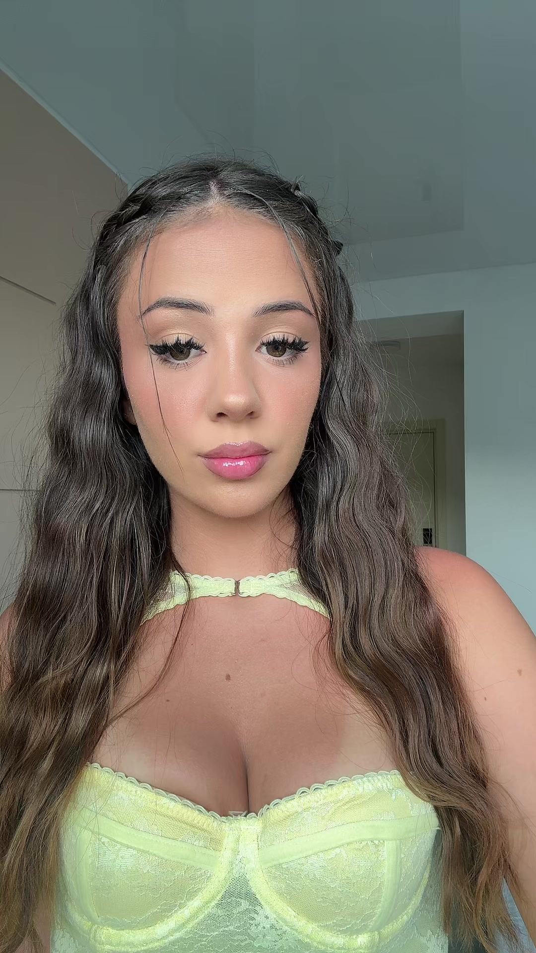 @iulia