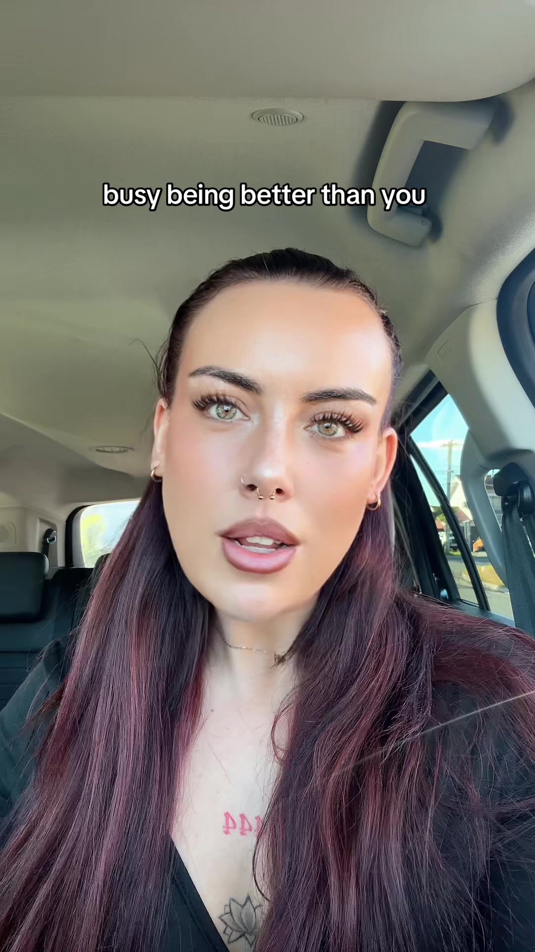 @LEASHBIAN 😈