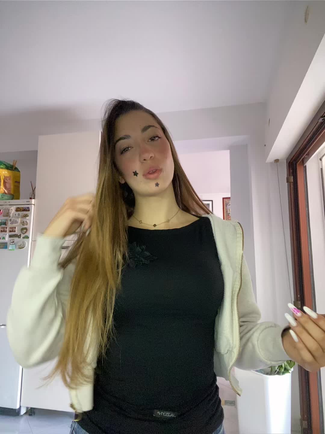 @Asiaostili1234567890