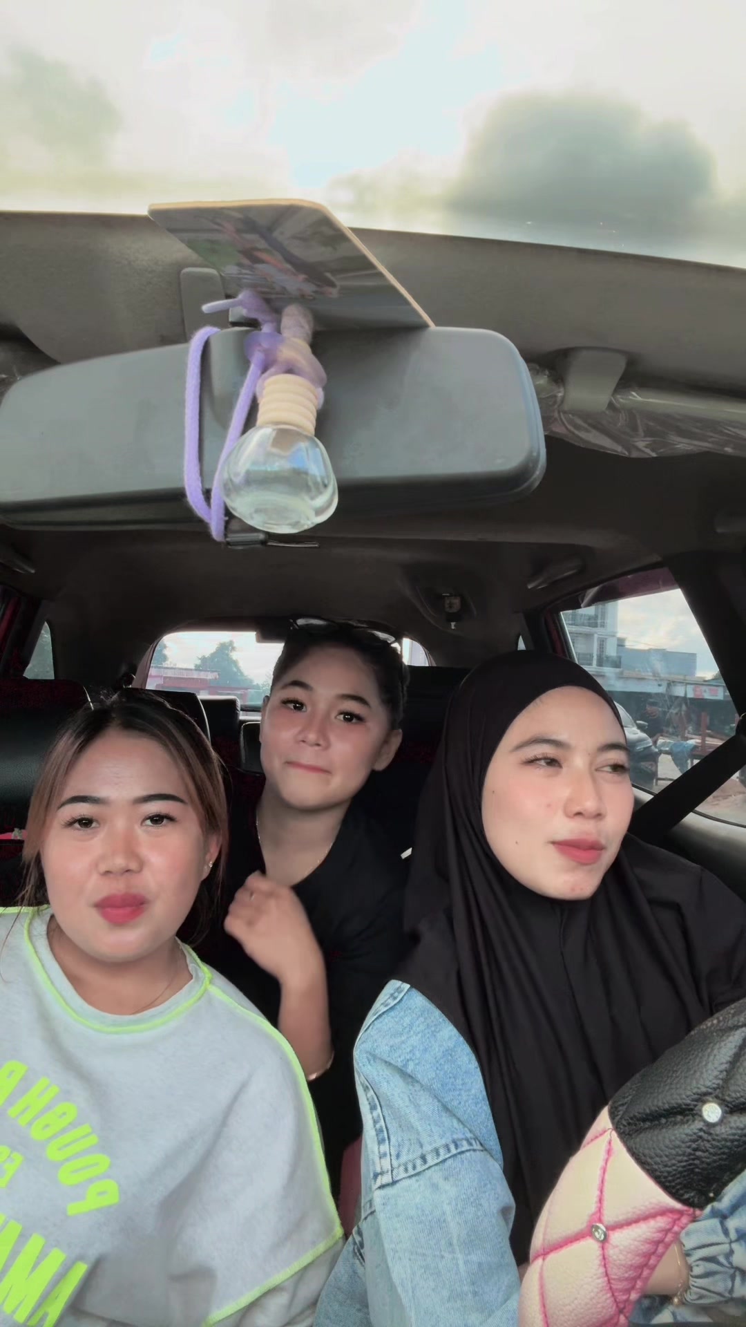 @Andi Elvira Lindarwati