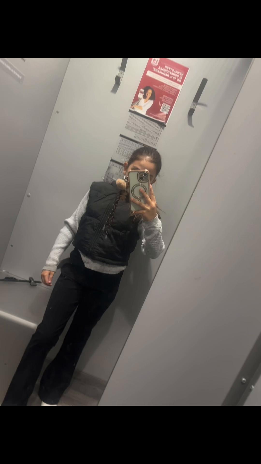 @Milan🩵