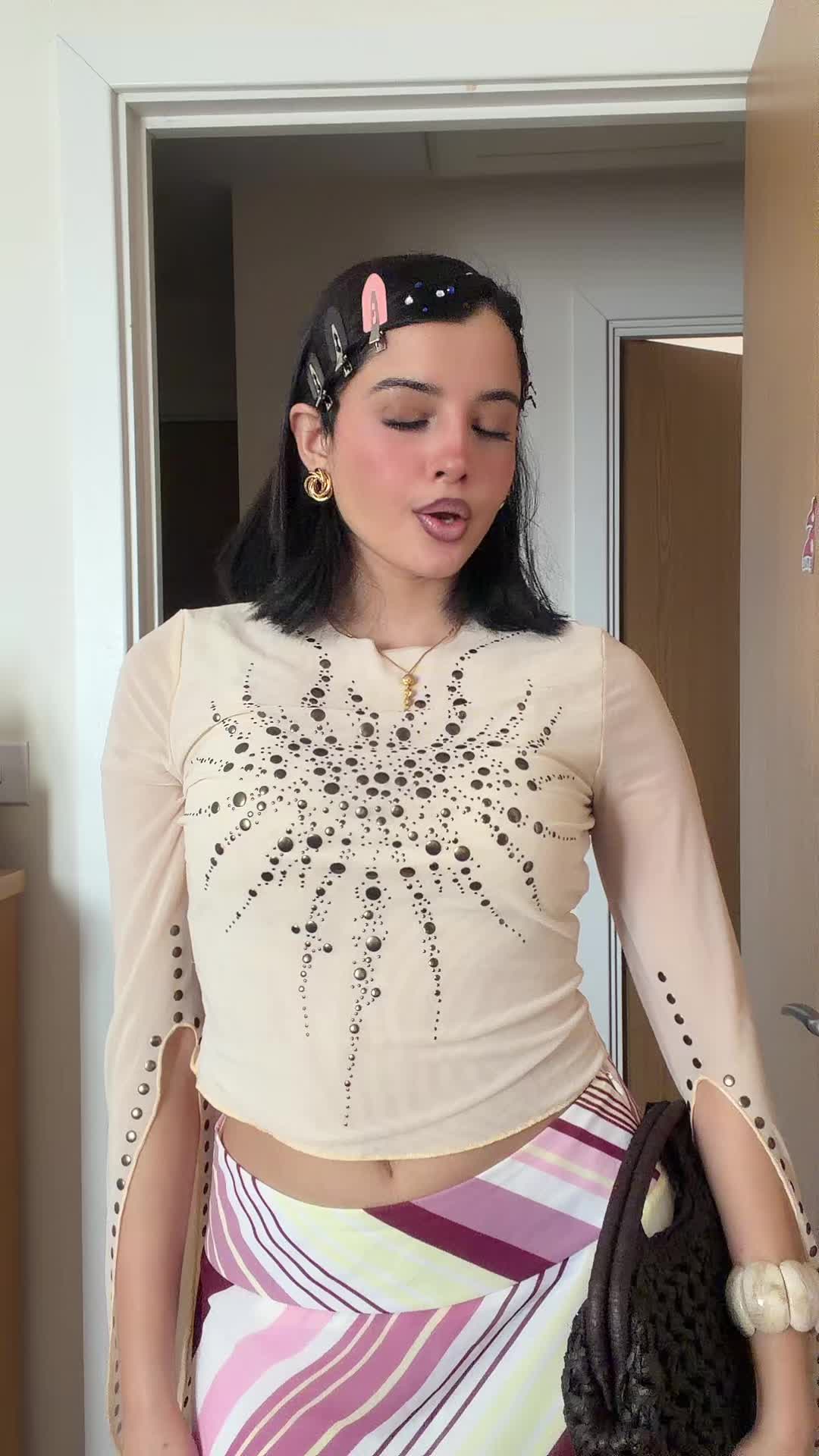 @Amishakarki🕉️🧿