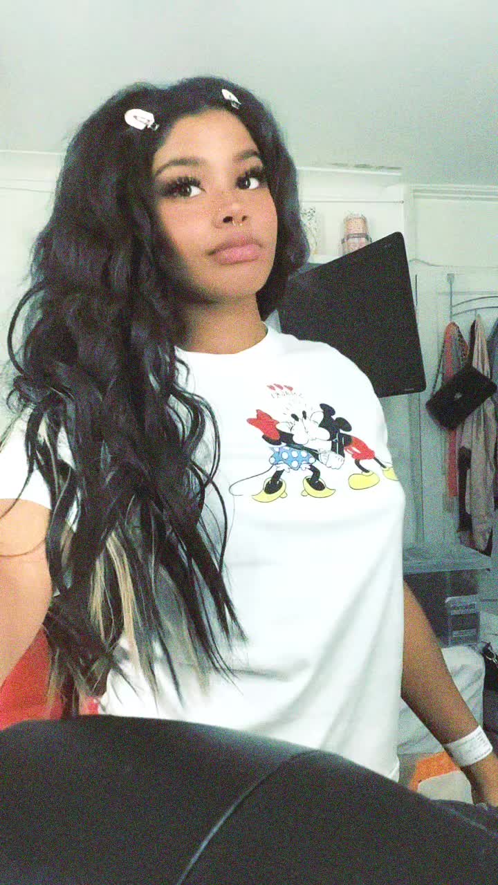 @shygirlarchives